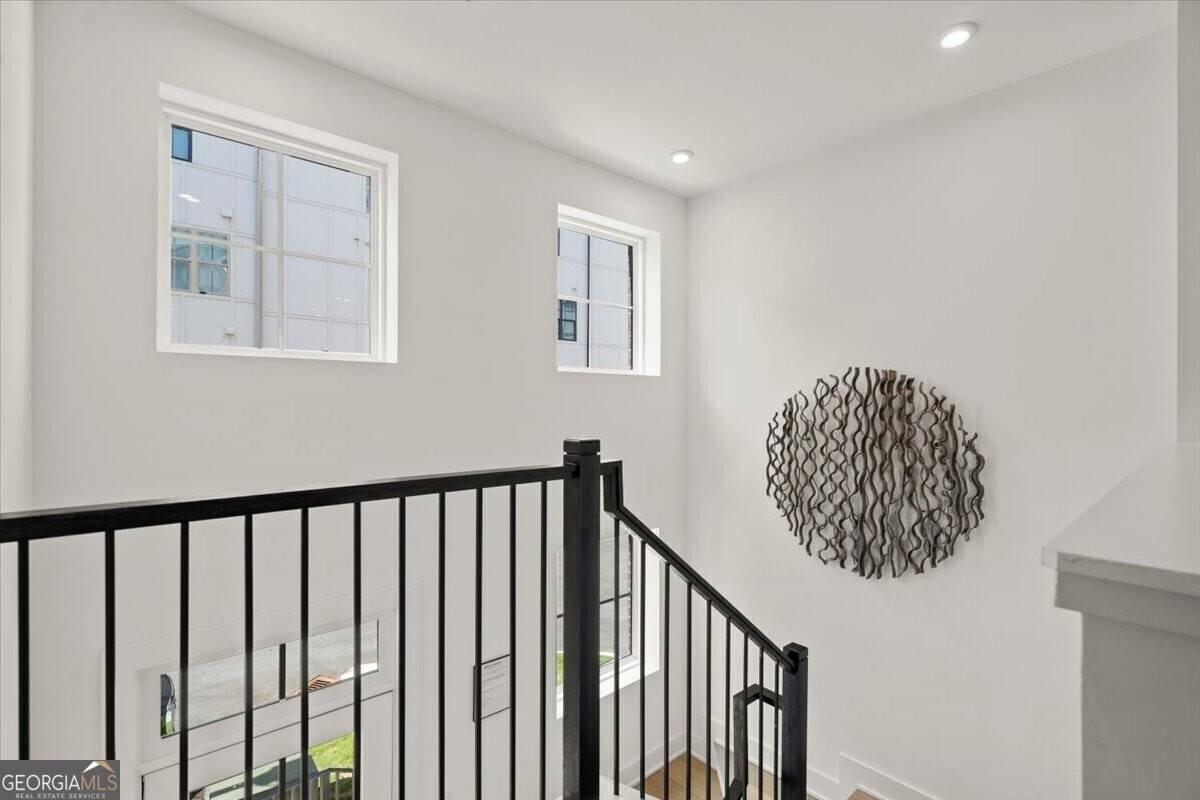 Decatur, GA 30030,201 New ST #2207-113