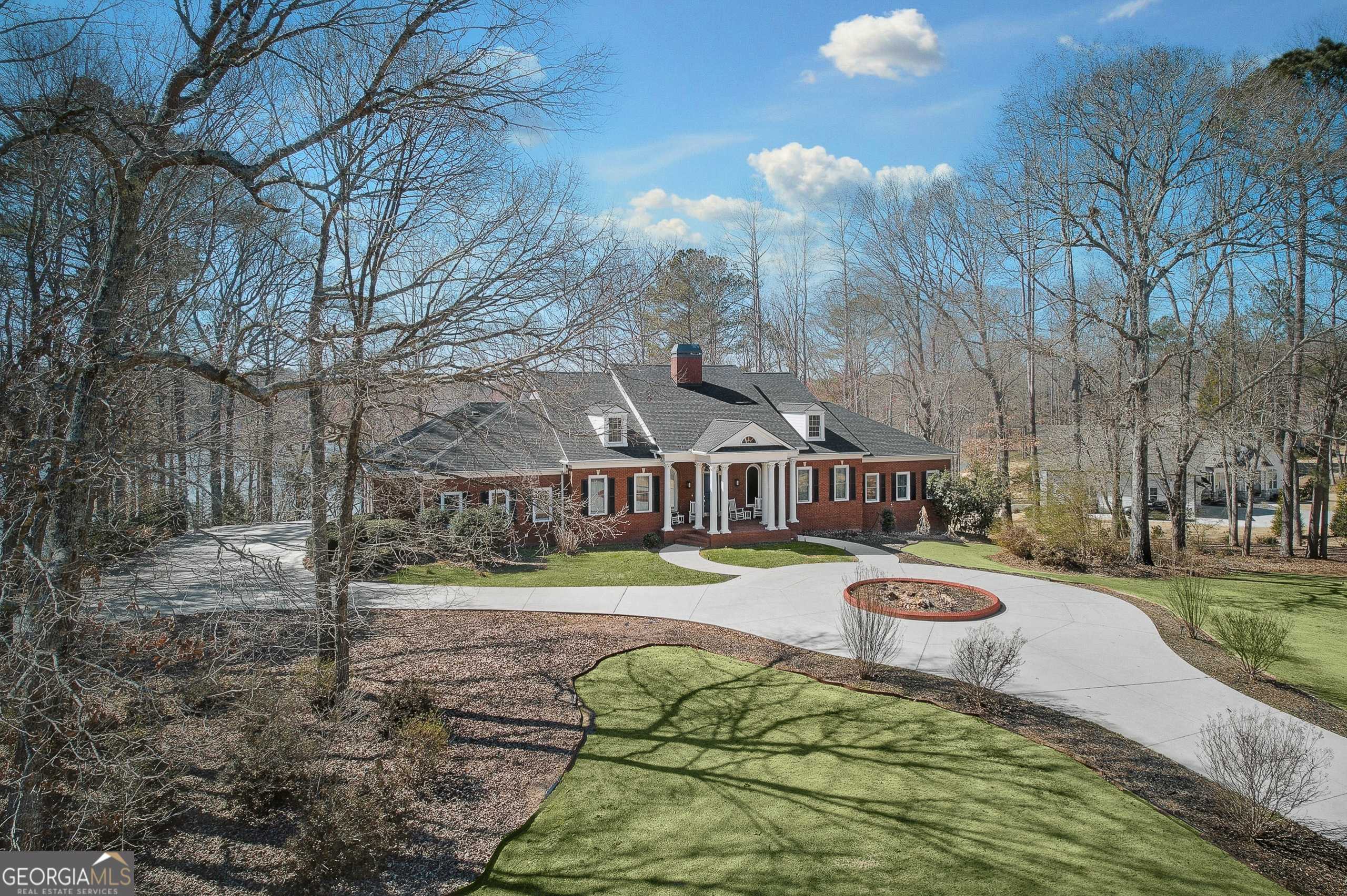 Newnan, GA 30263,300 Island Cove DR