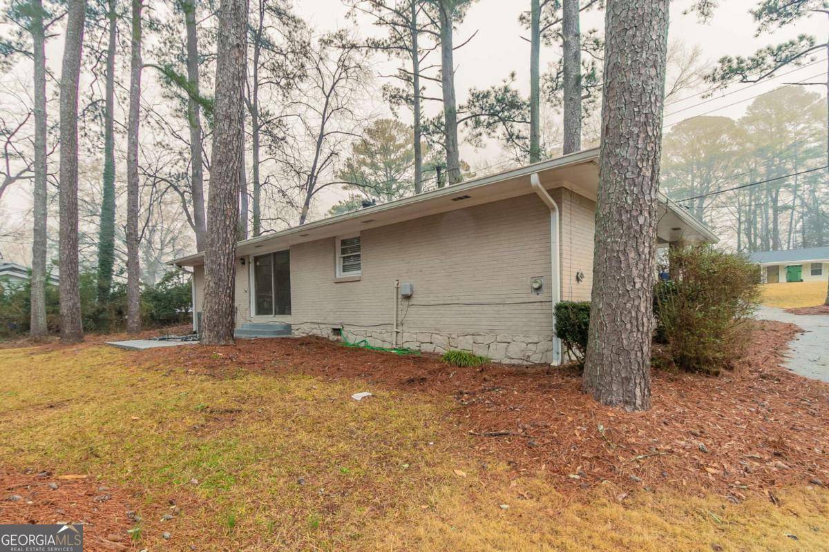 Atlanta, GA 30331,2405 County Line RD SW