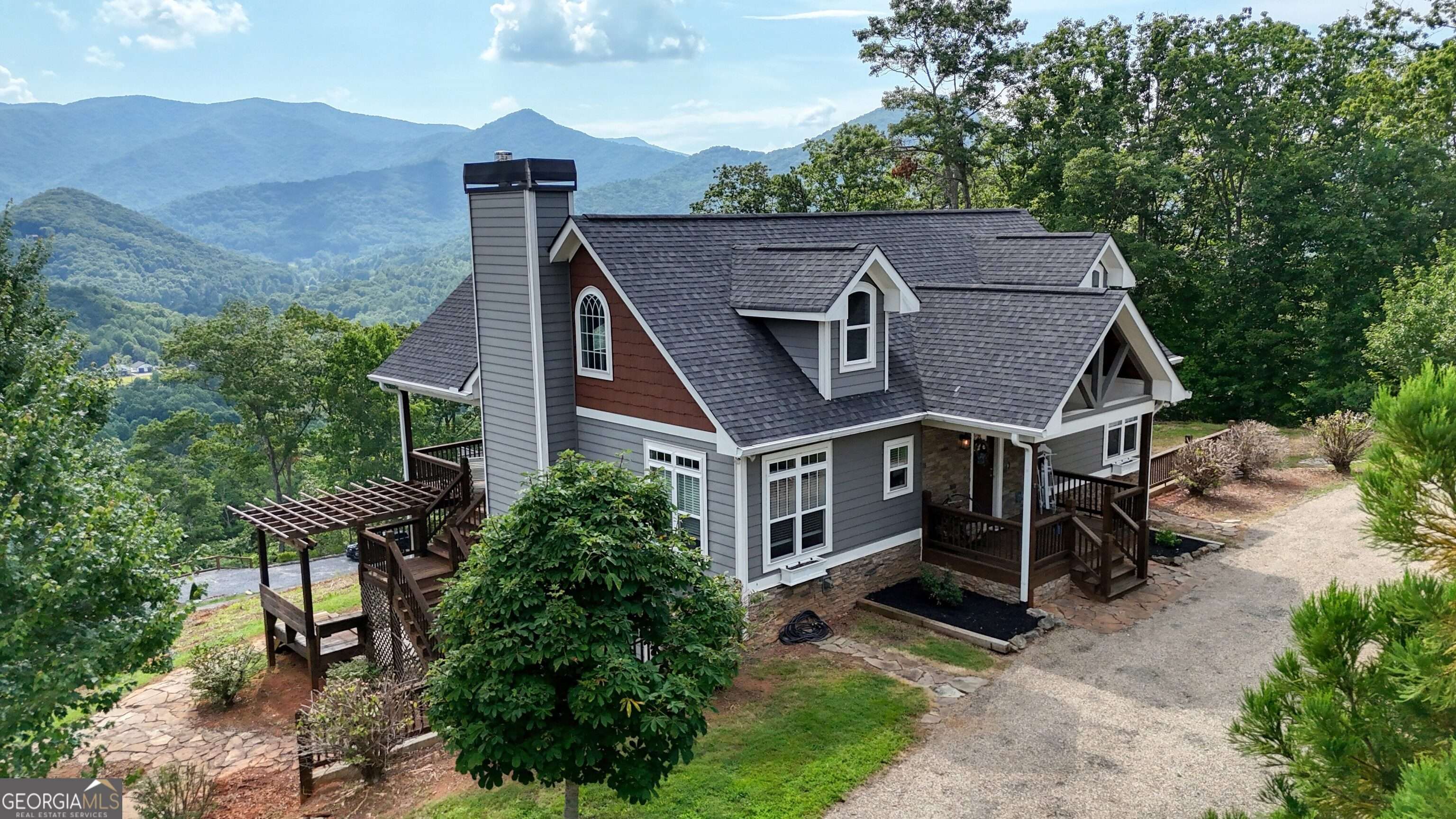 Hiawassee, GA 30546,537 Mill Ridge RD