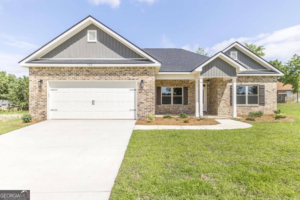 Perry, GA 31069,102 Reedy CT