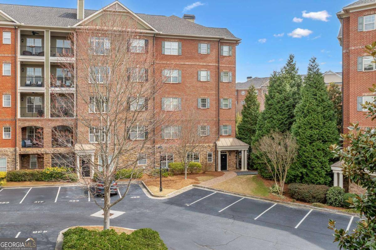 Atlanta, GA 30338,2300 Peachford RD #4004