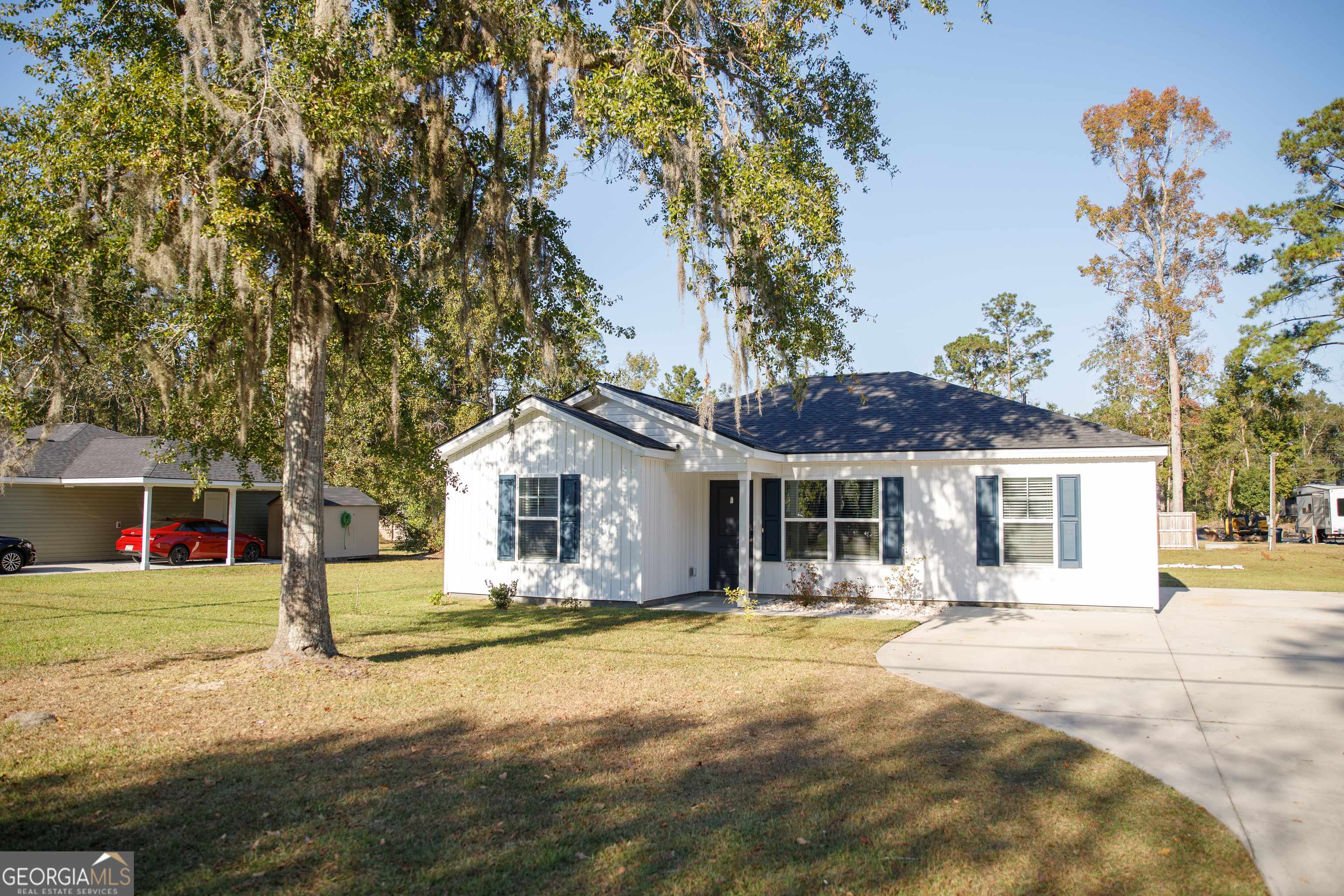 Ludowici, GA 31316,633 S Macon ST