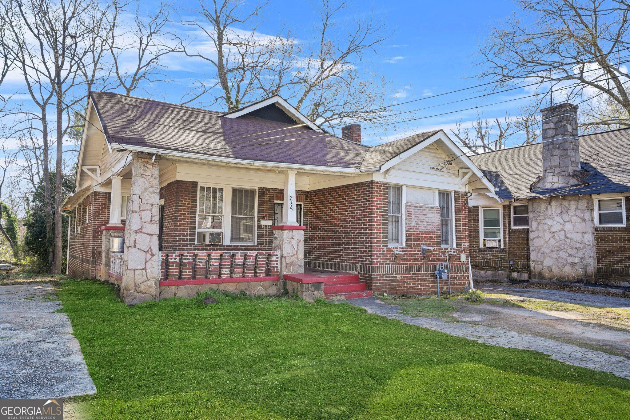 Atlanta, GA 30310,732 Cascade AVE SW