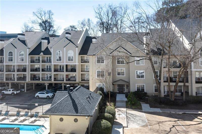 Atlanta, GA 30305,3655 Habersham RD NE #B148