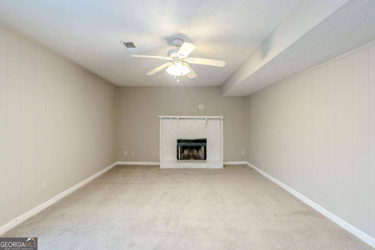 Ellenwood, GA 30294,3998 Chimney Ridge DR
