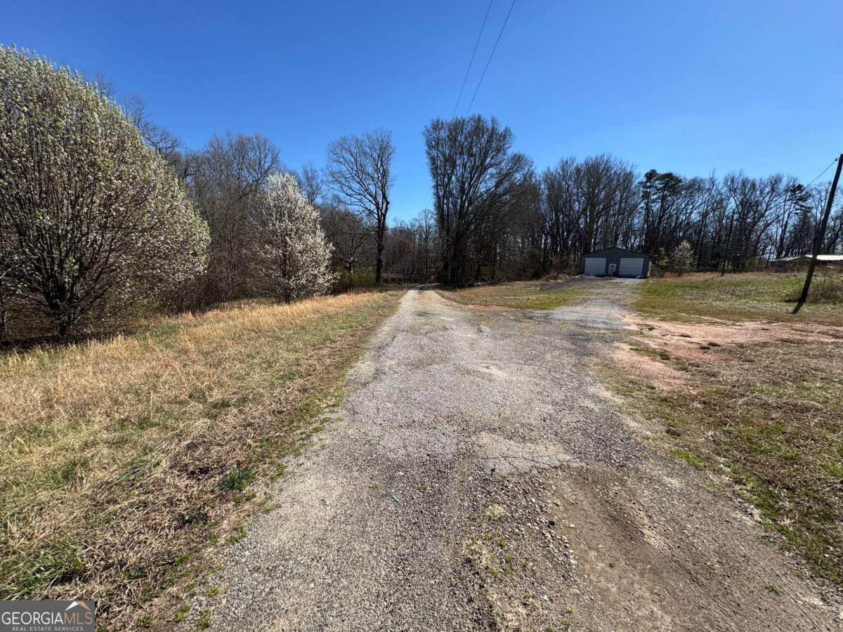 Commerce, GA 30529,5088 Highway 82 SPUR