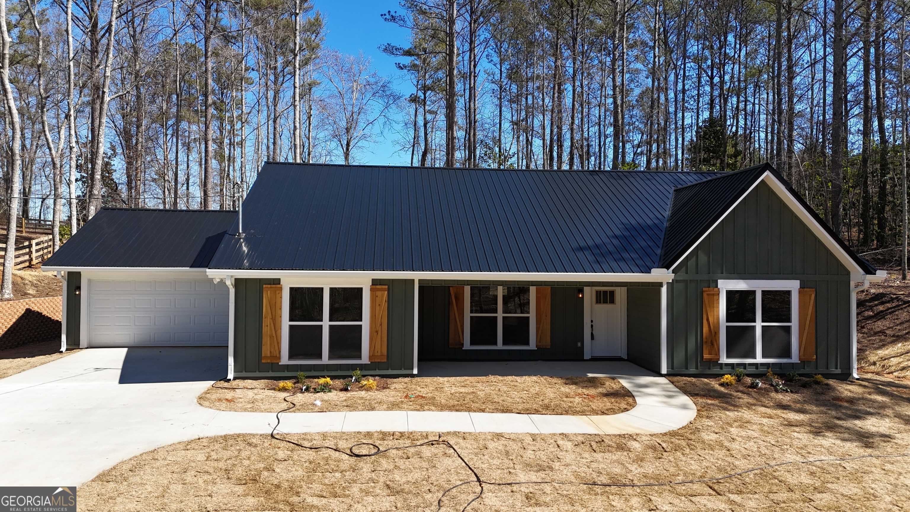 Tallapoosa, GA 30176,260 Mill ST