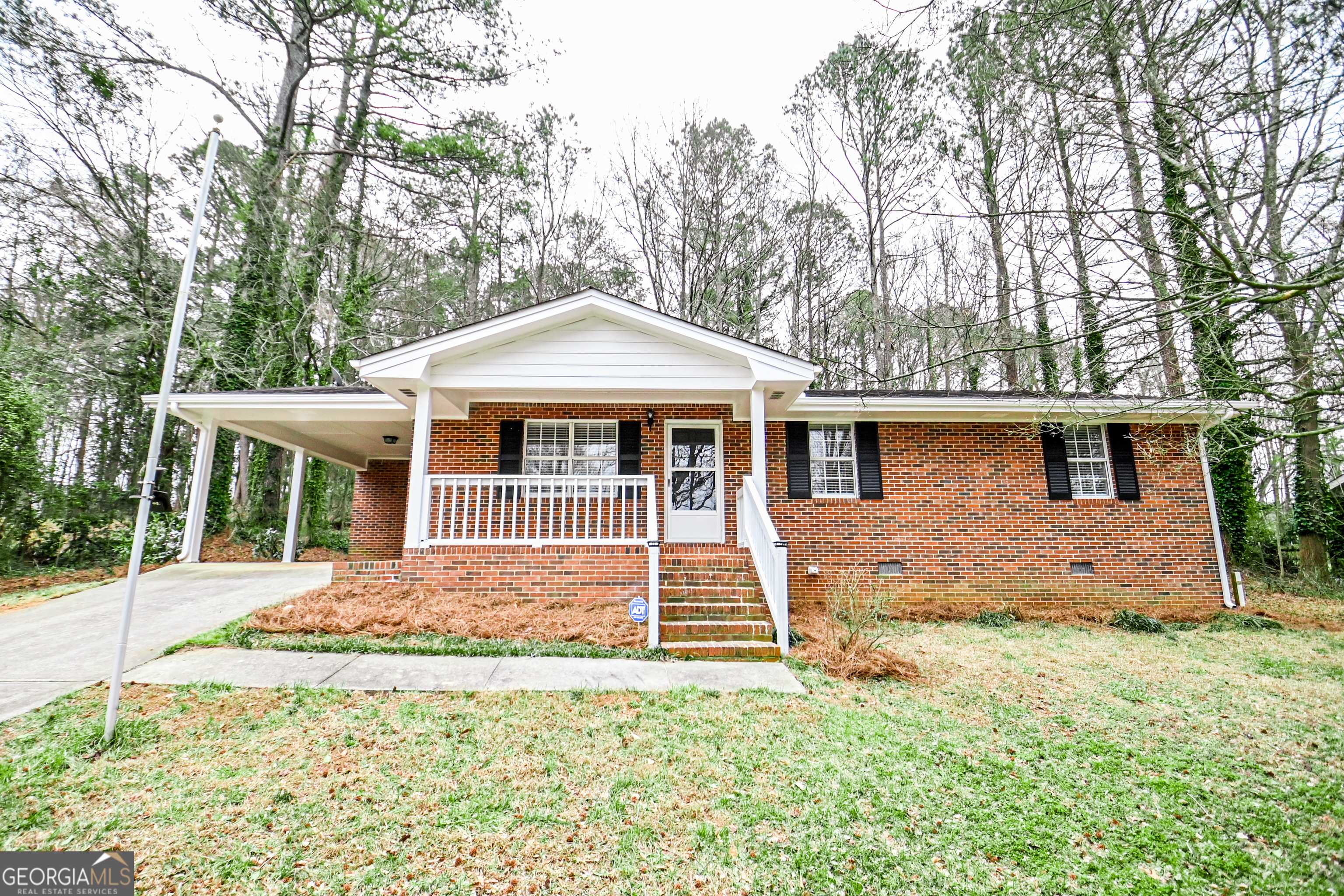 Winder, GA 30680,945 Honeysuckle TRL