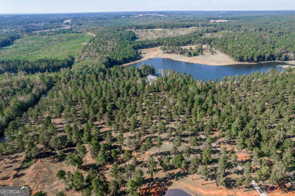 Eatonton, GA 31024,139 Overlook DR
