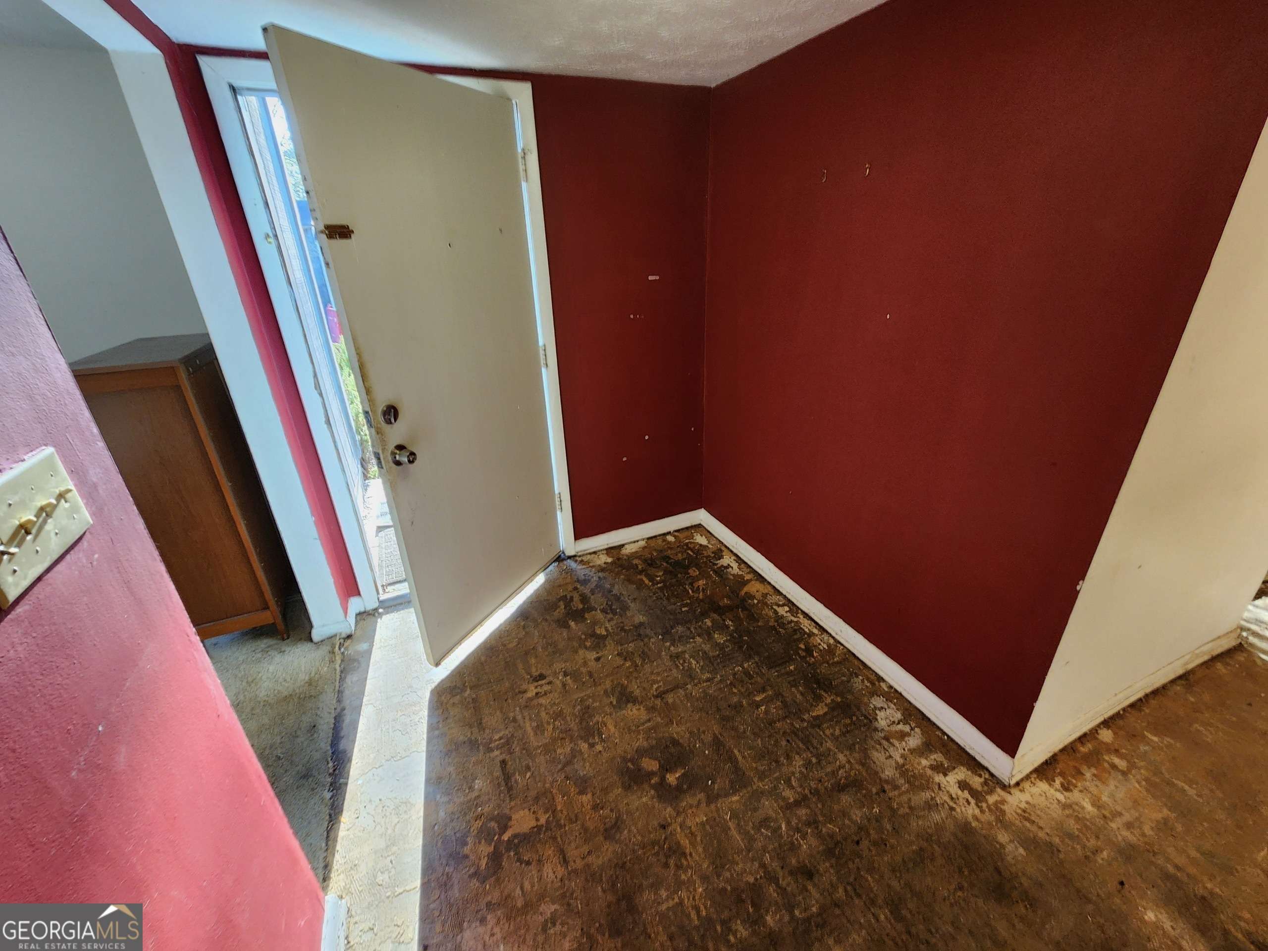 Austell, GA 30168,952 Pine Oak TRL