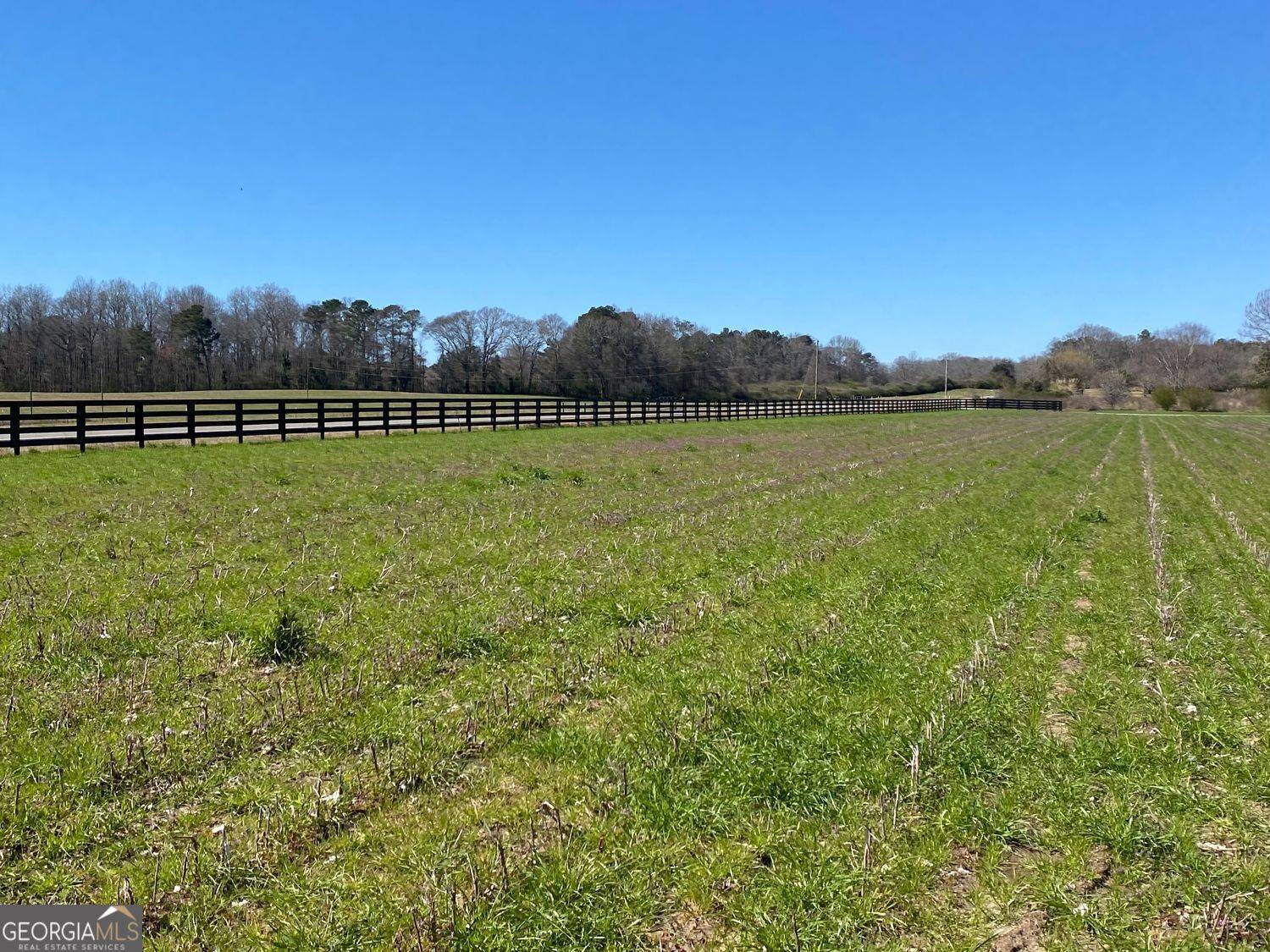Barnesville, GA 30204,208 Comm House RD