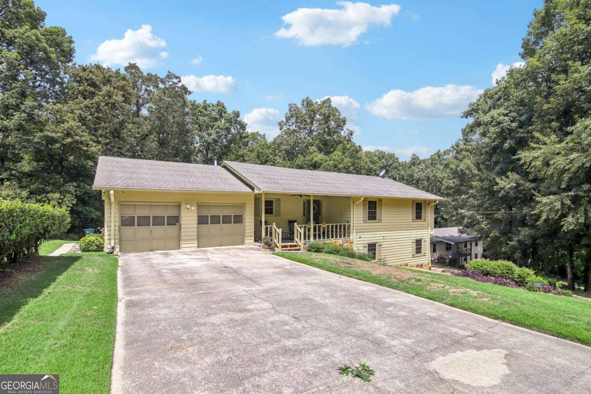 Lithonia, GA 30038,3231 Boulder Brook DR