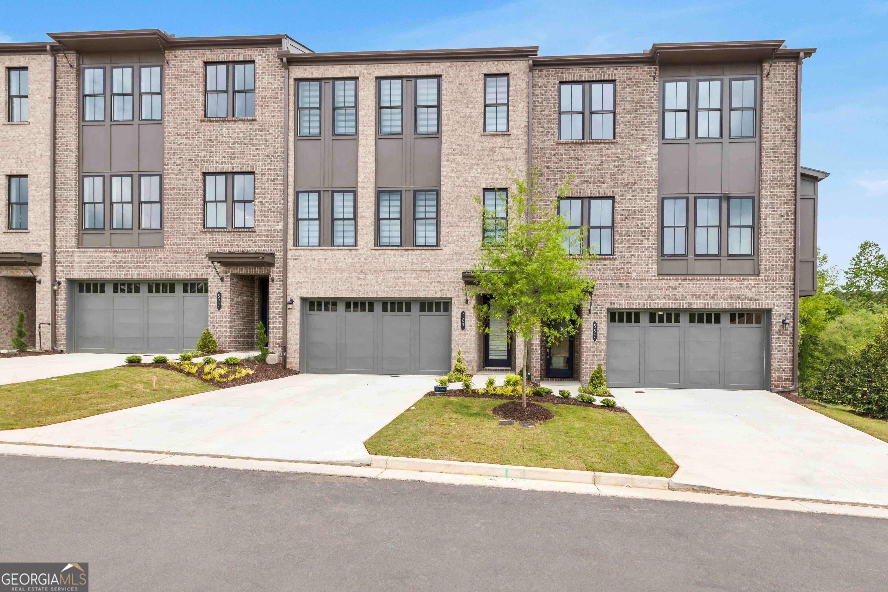 Suwanee, GA 30024,587 Red Clay Farm LN