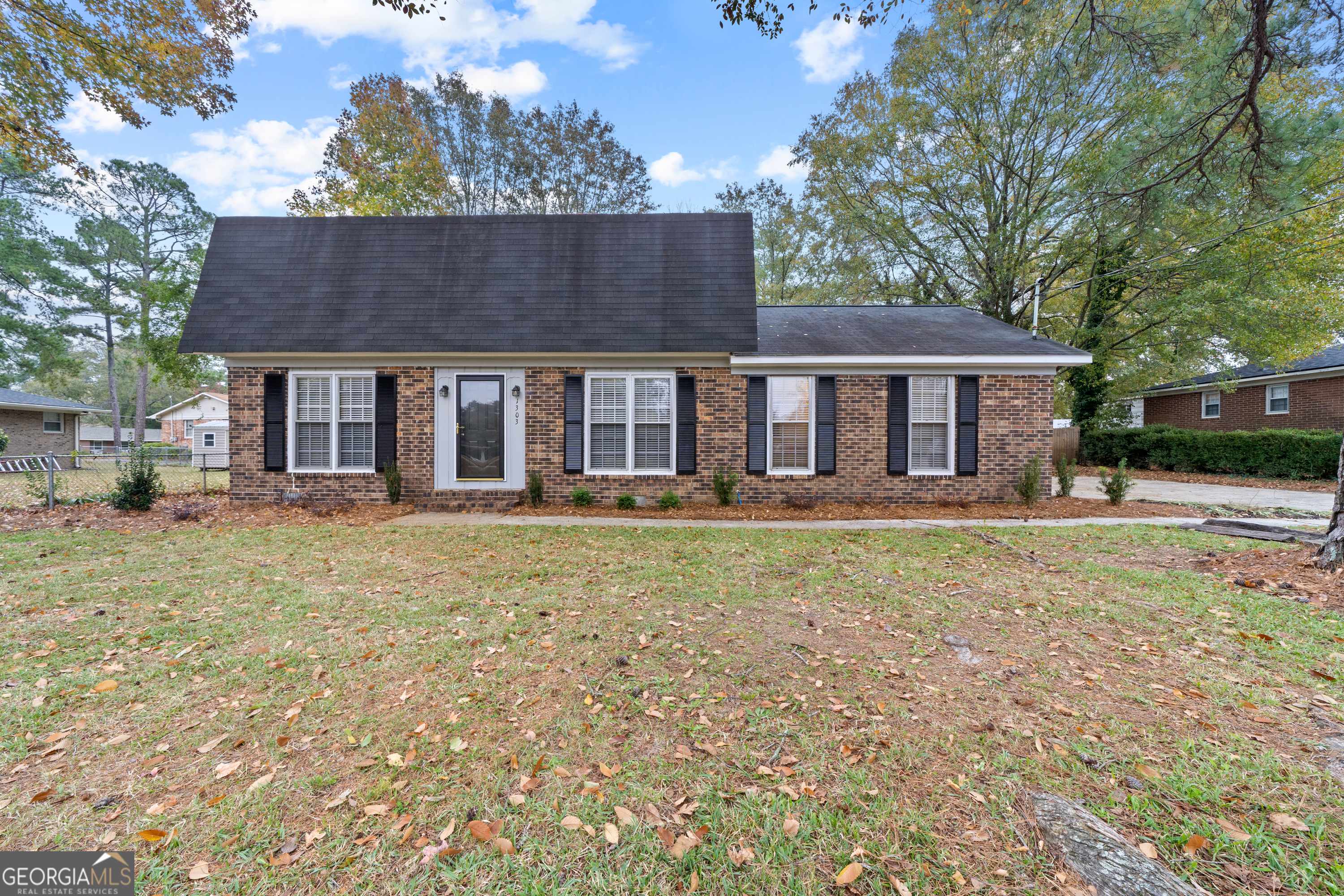 Macon, GA 31210,1303 Forest Hill RD