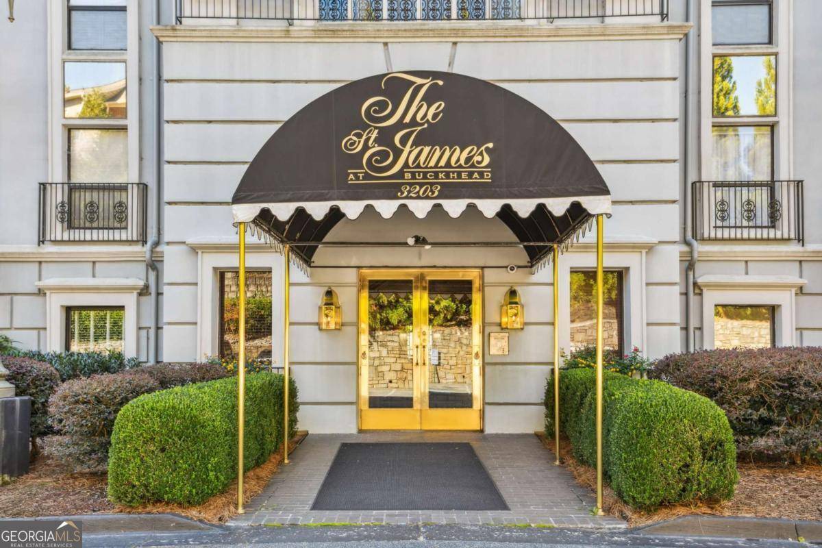 Atlanta, GA 30324,3203 Lenox RD NE #1