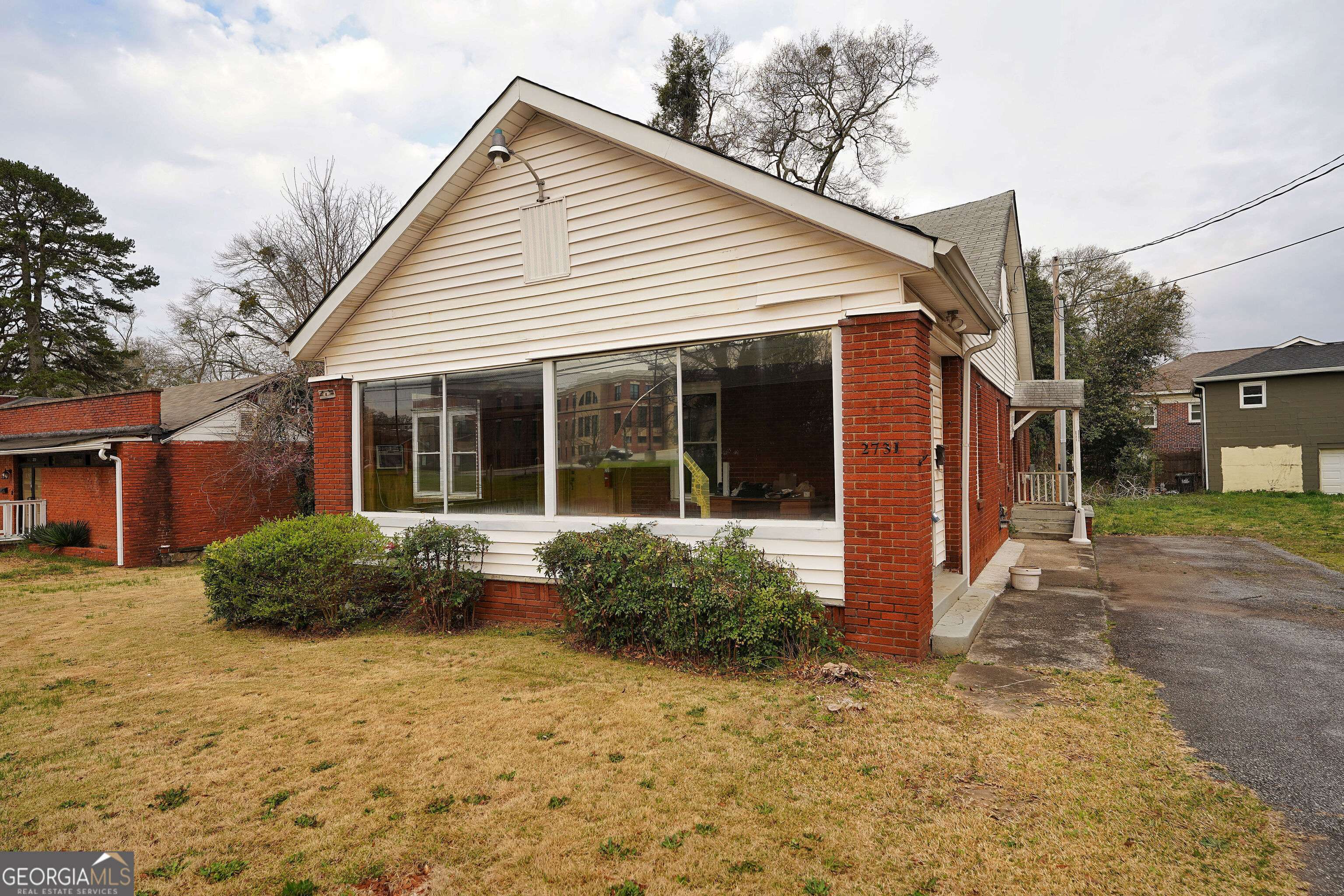 Atlanta, GA 30344,2731 Church ST