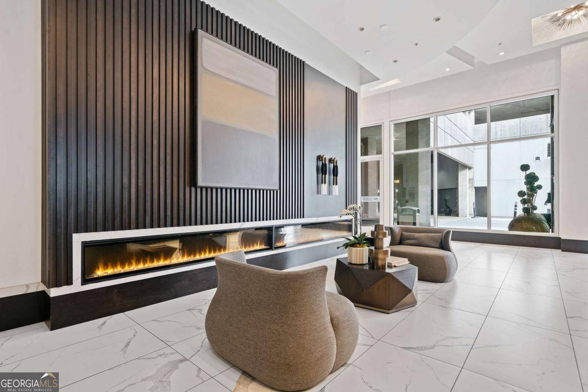 Atlanta, GA 30308,400 W Peachtree ST NW #1408