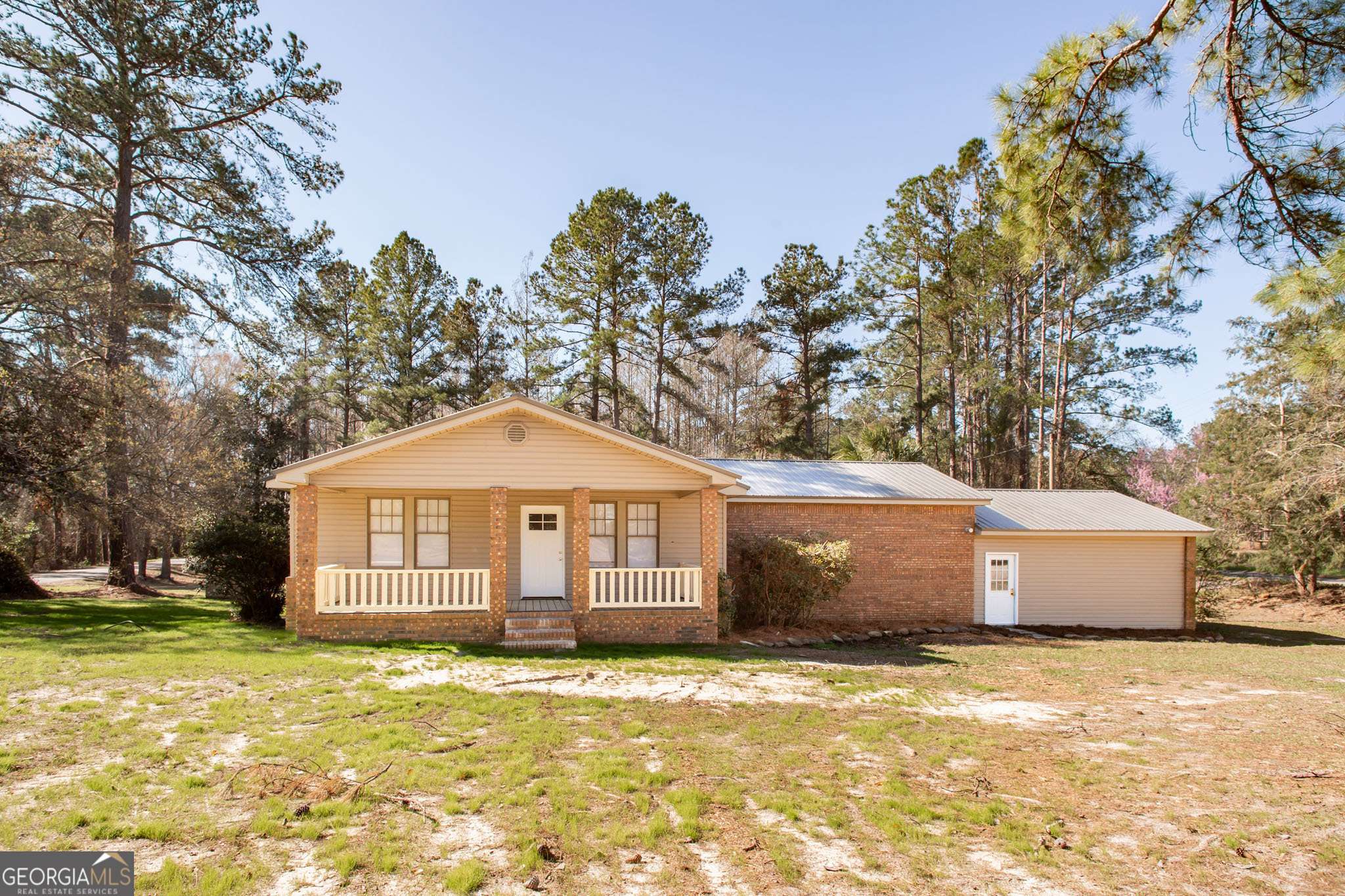 Blackshear, GA 31516,6524 Satilla RD