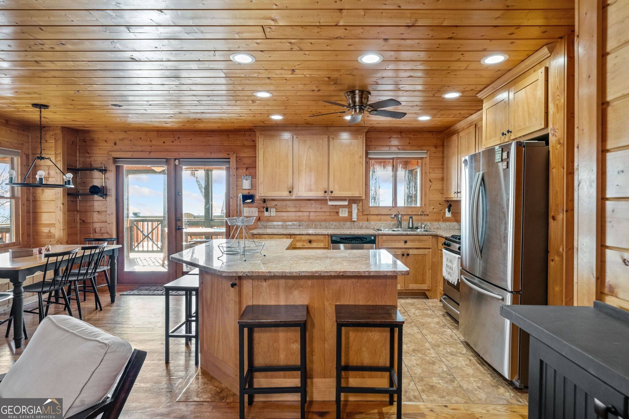 Ellijay, GA 30536,354 Owl Mountain LN