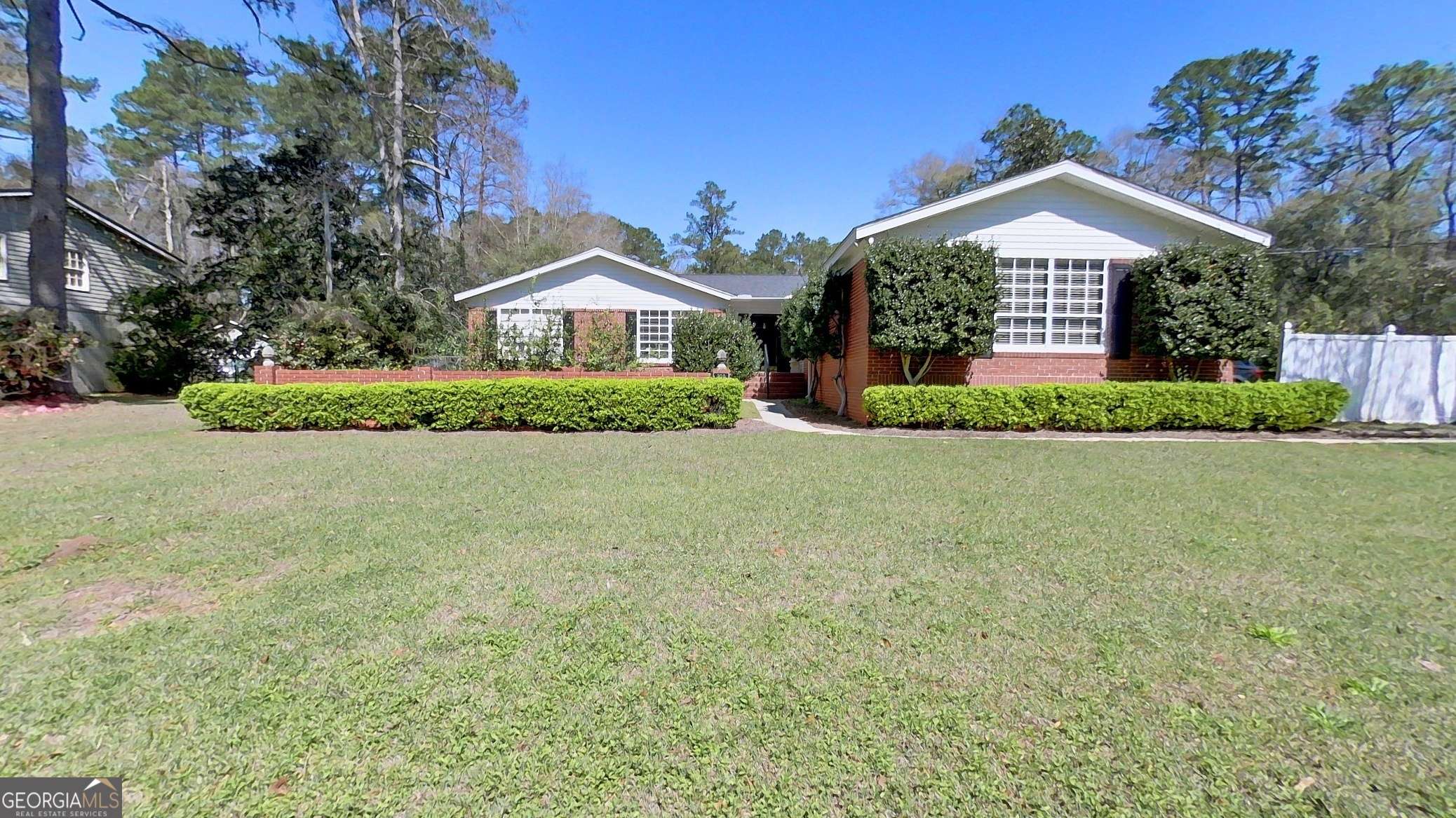 Thomasville, GA 31792,329 Tuxedo DR