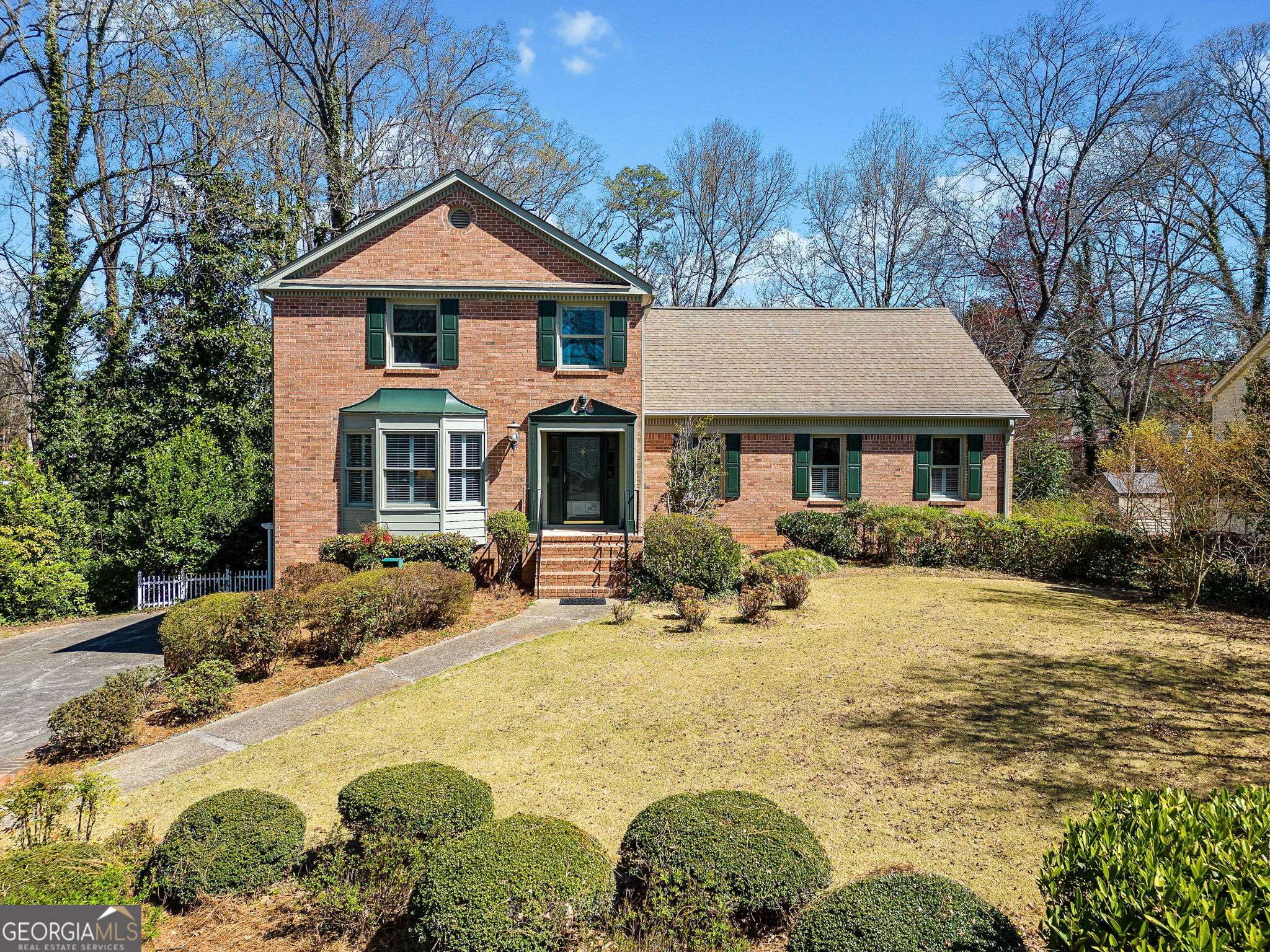 Marietta, GA 30068,301 Millbrook Farm CT