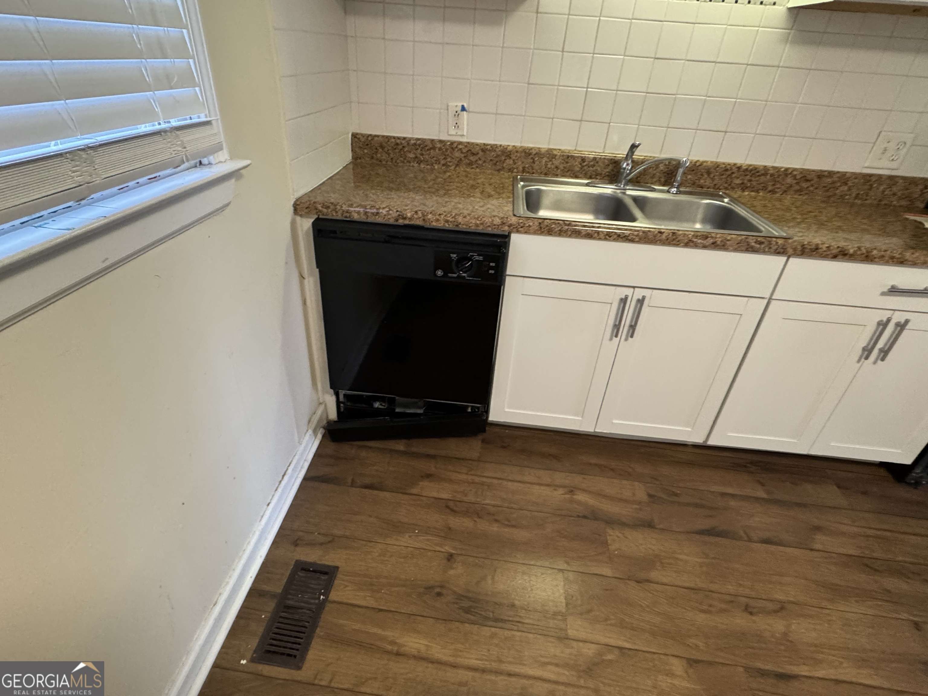 Duluth, GA 30096,2976 Nelson DR