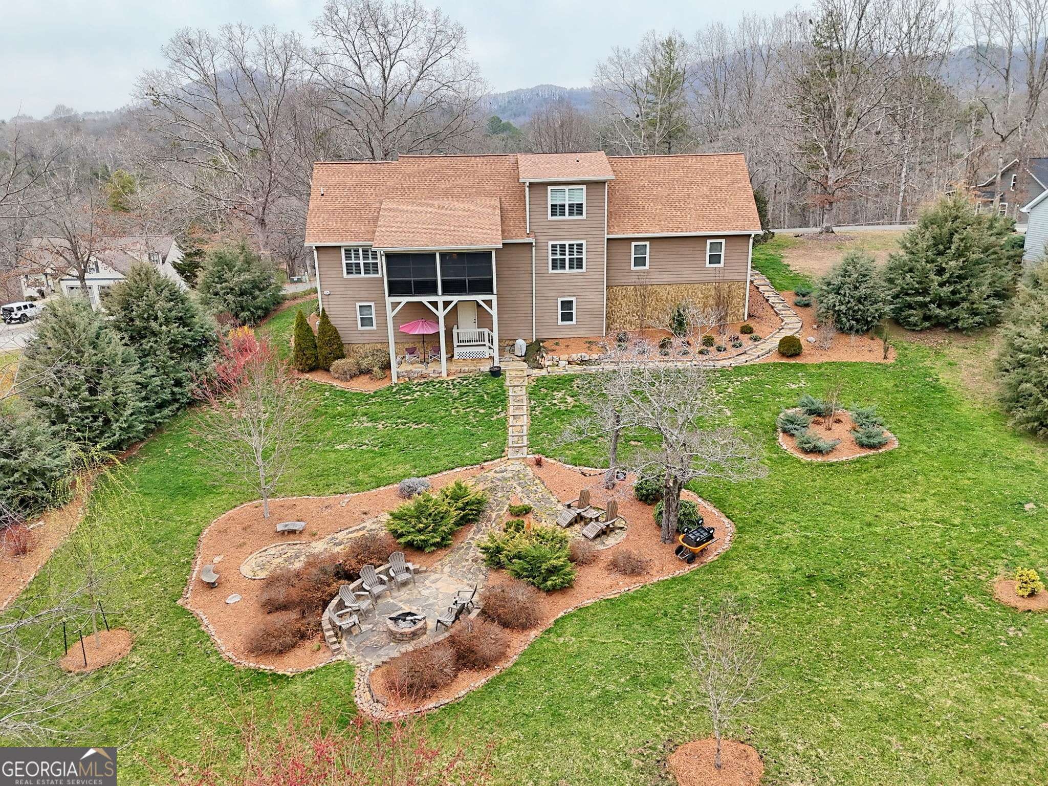 Blairsville, GA 30512,183 White Meadows DR
