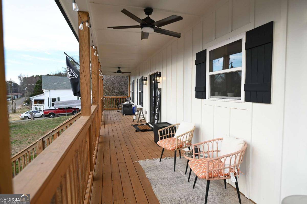 Nelson, GA 30151,204 North AVE