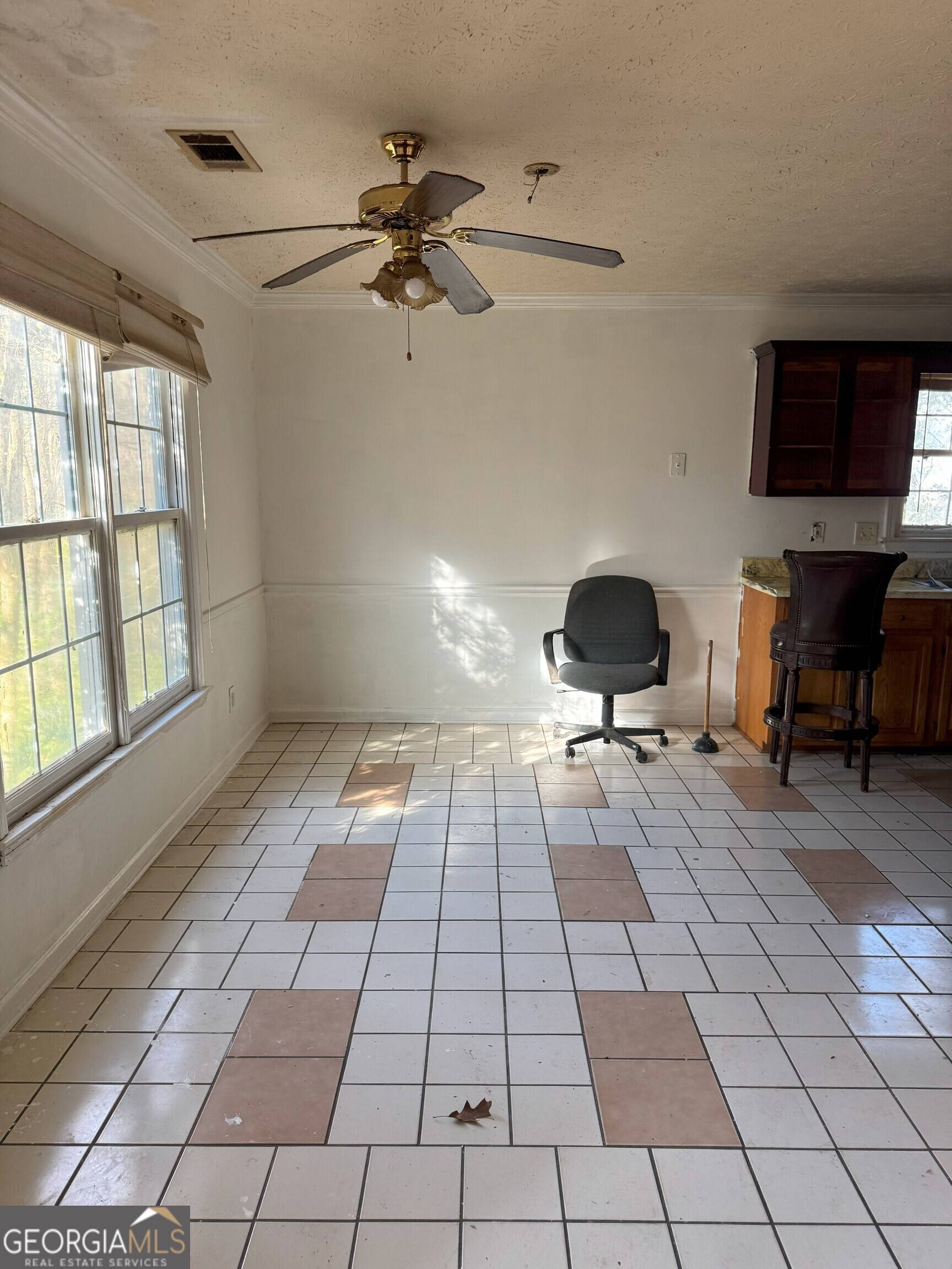 Loganville, GA 30052,470 YEARLING DR