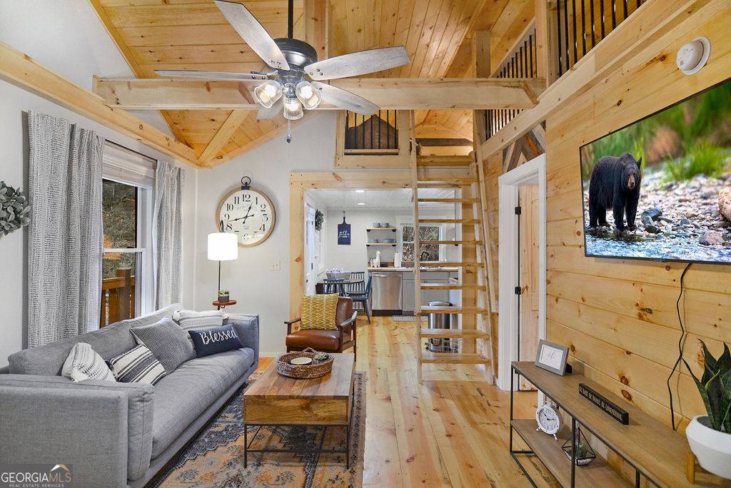 Ellijay, GA 30540,165 Corbin Hill RD