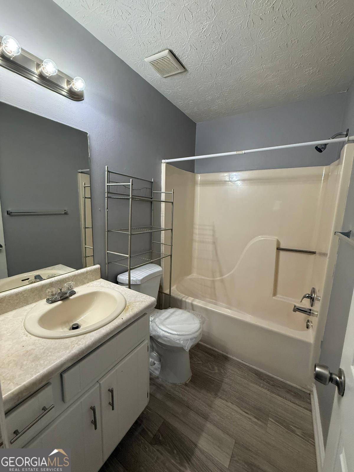 College Park, GA 30349,5902 N Castlegate DR #C
