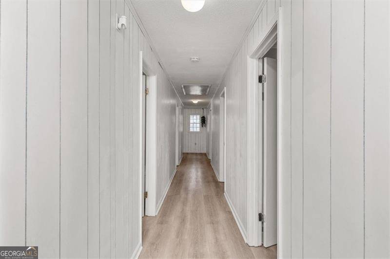 Tignall, GA 30668,1147 LBK CIR