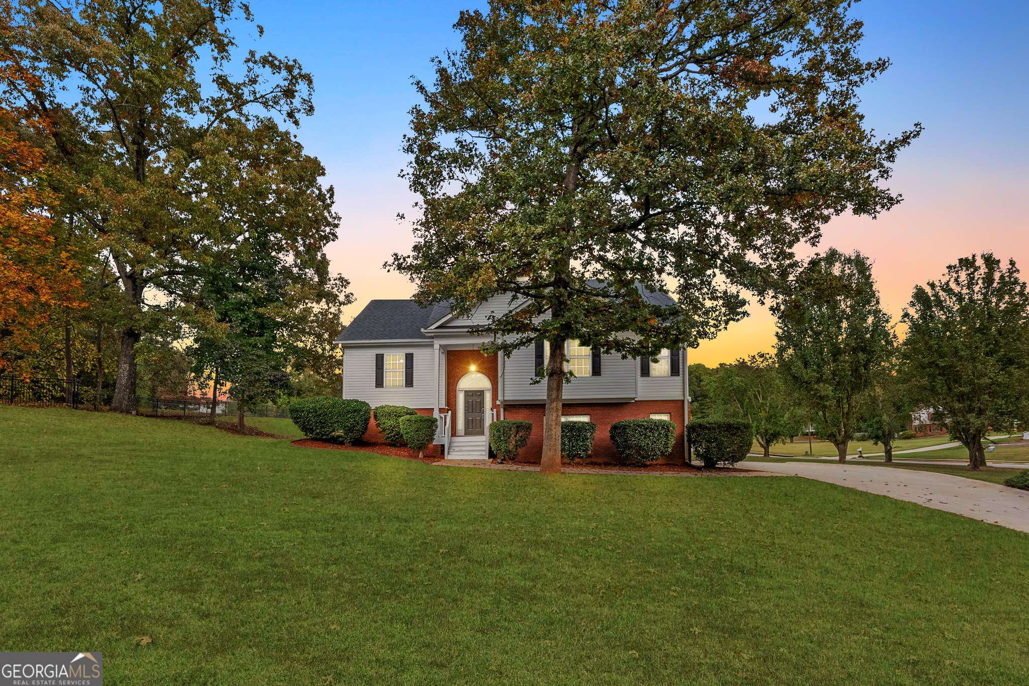 Douglasville, GA 30135,5077 Fieldview DR