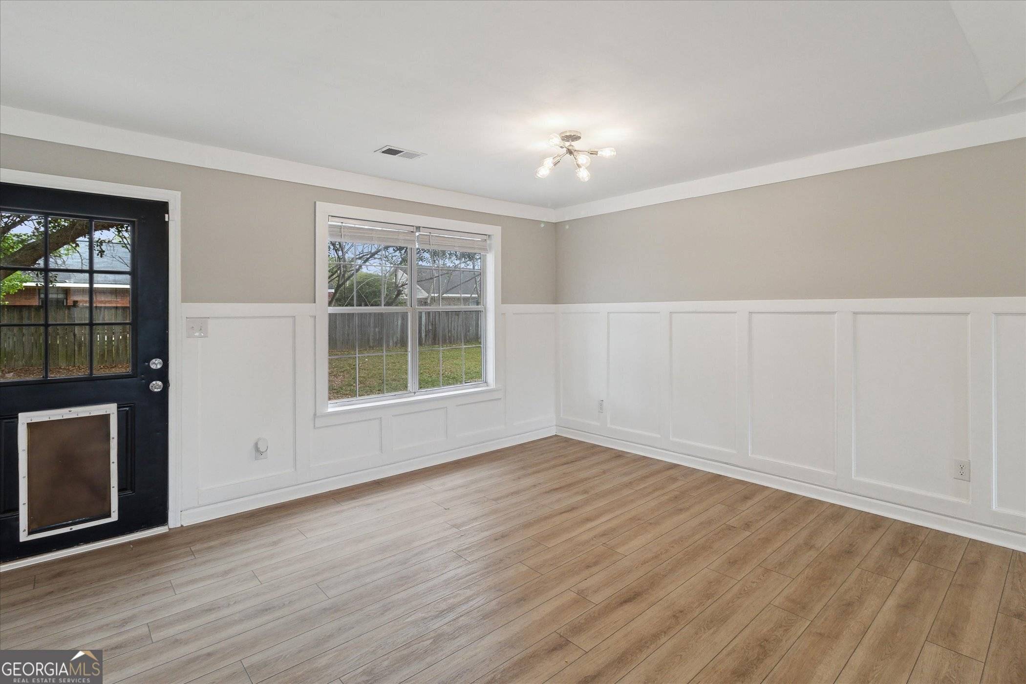 Hinesville, GA 31313,918 Summer DR