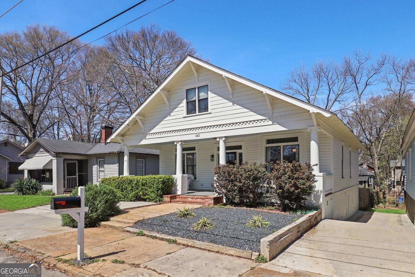 Atlanta, GA 30317,1212 Merlin AVE