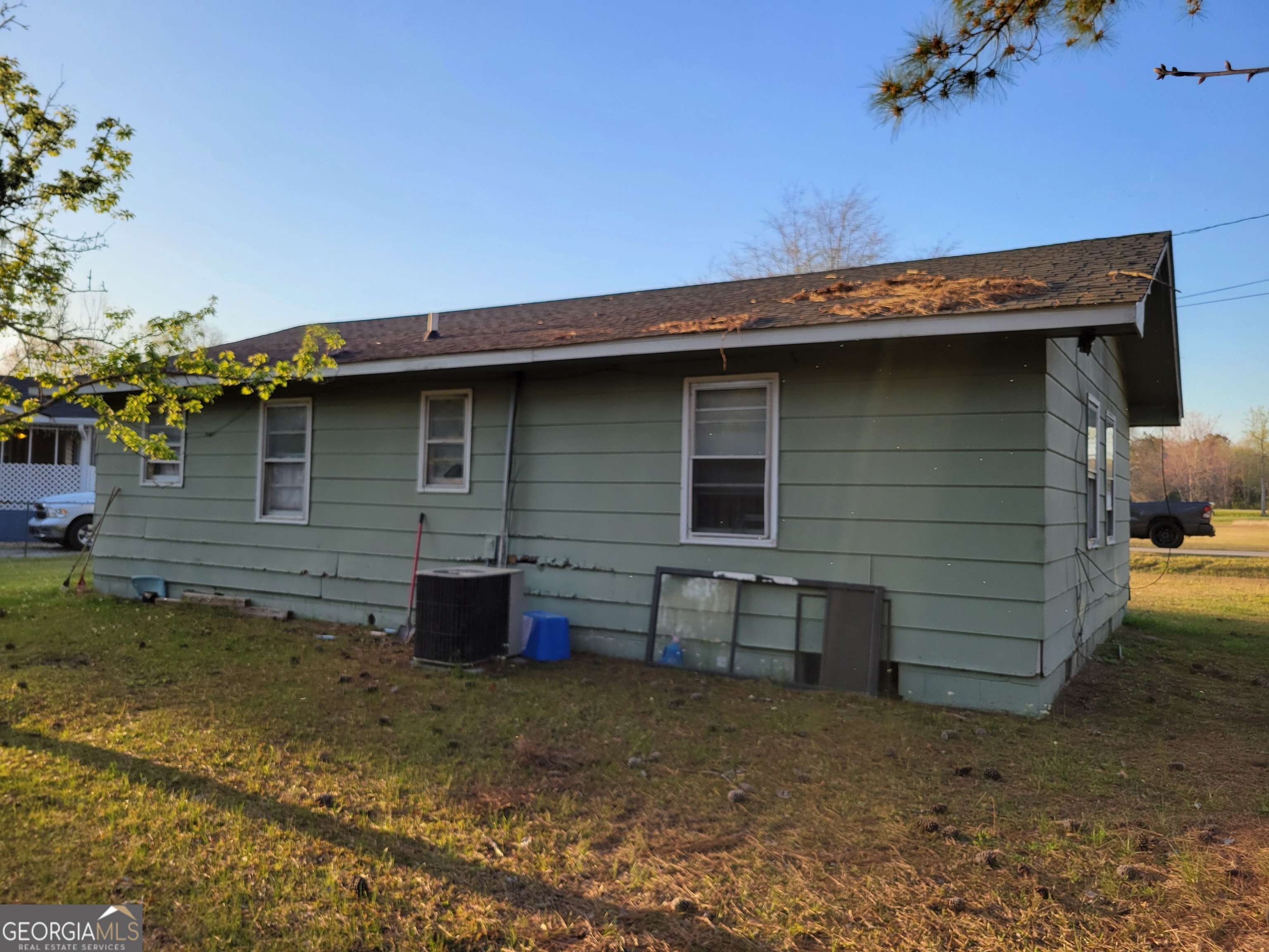 Millen, GA 30442,528 Tarver ST