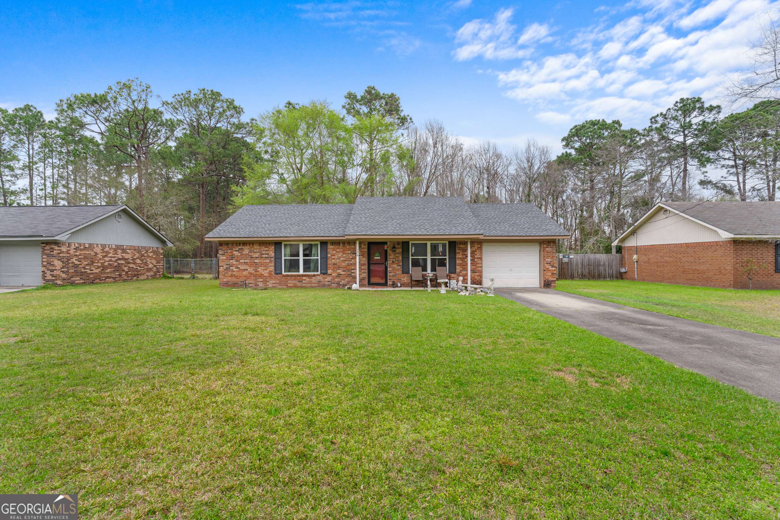 Hinesville, GA 31313,124 Deann DR
