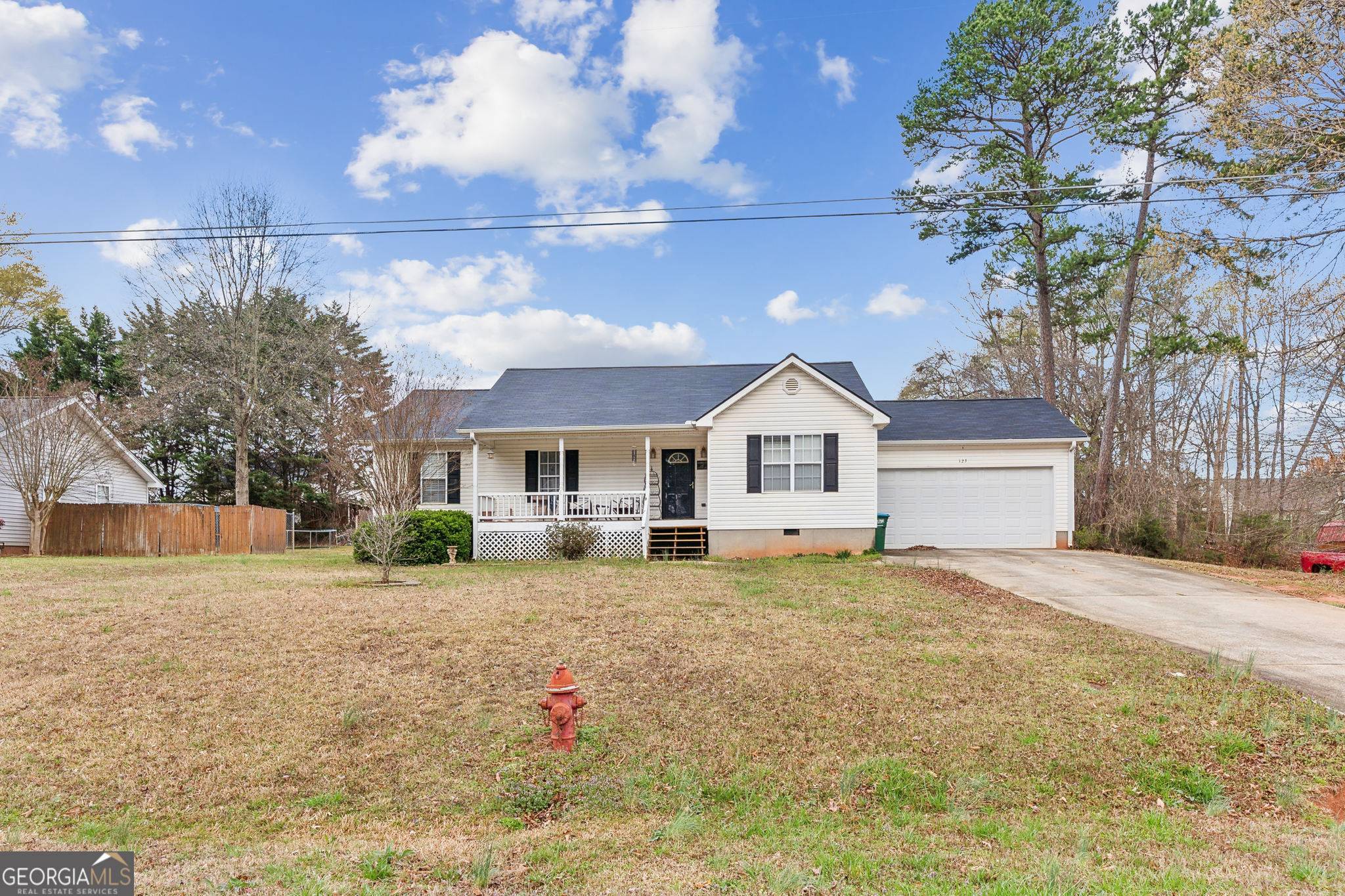 Commerce, GA 30529,123 Chanticleer RD