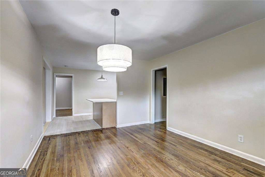 Atlanta, GA 30318,810 Commodore DR NW