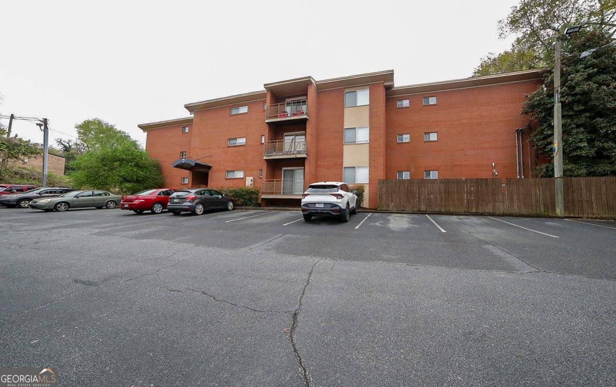 Athens, GA 30605,250 Little ST #D305