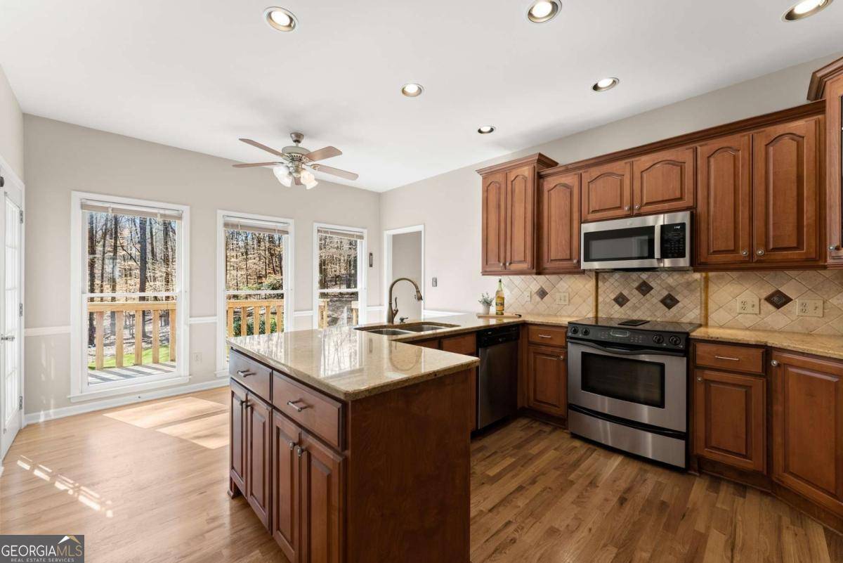 Suwanee, GA 30024,400 Surveyors PT