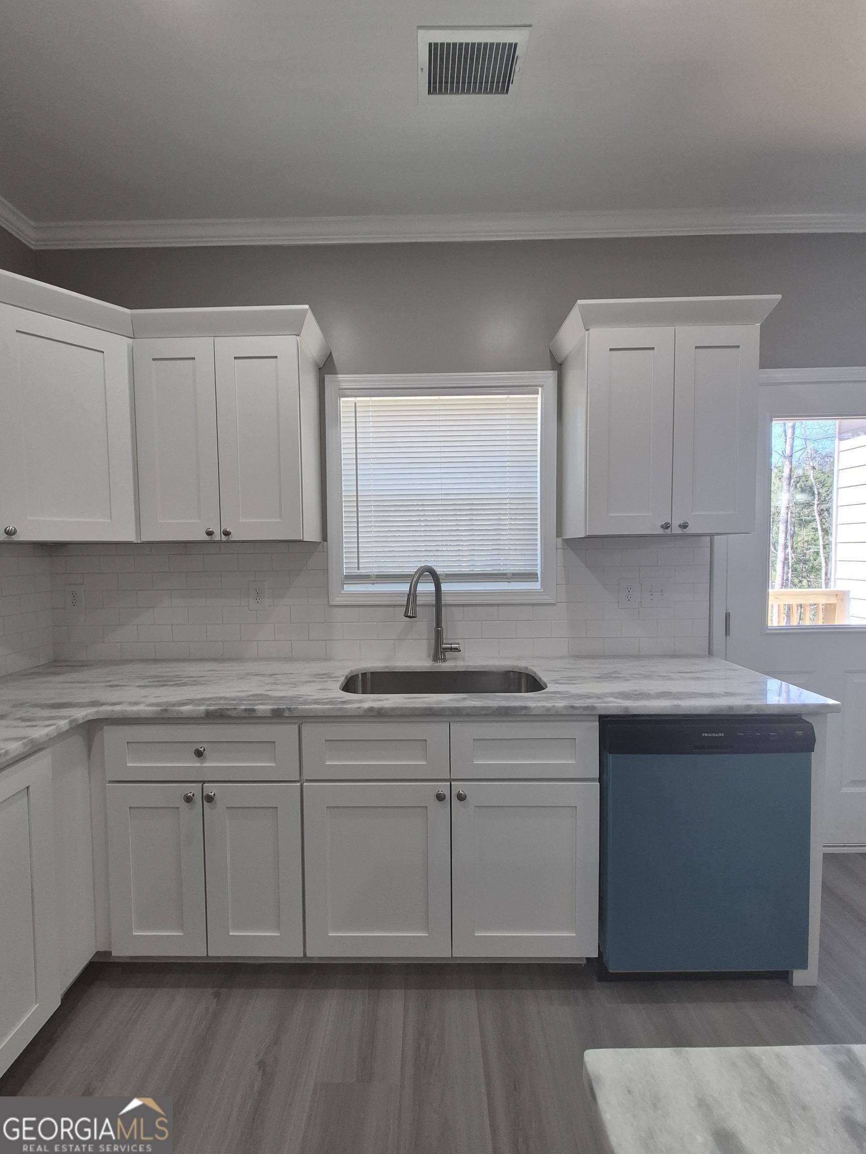 Hoschton, GA 30548,623 Lena DR