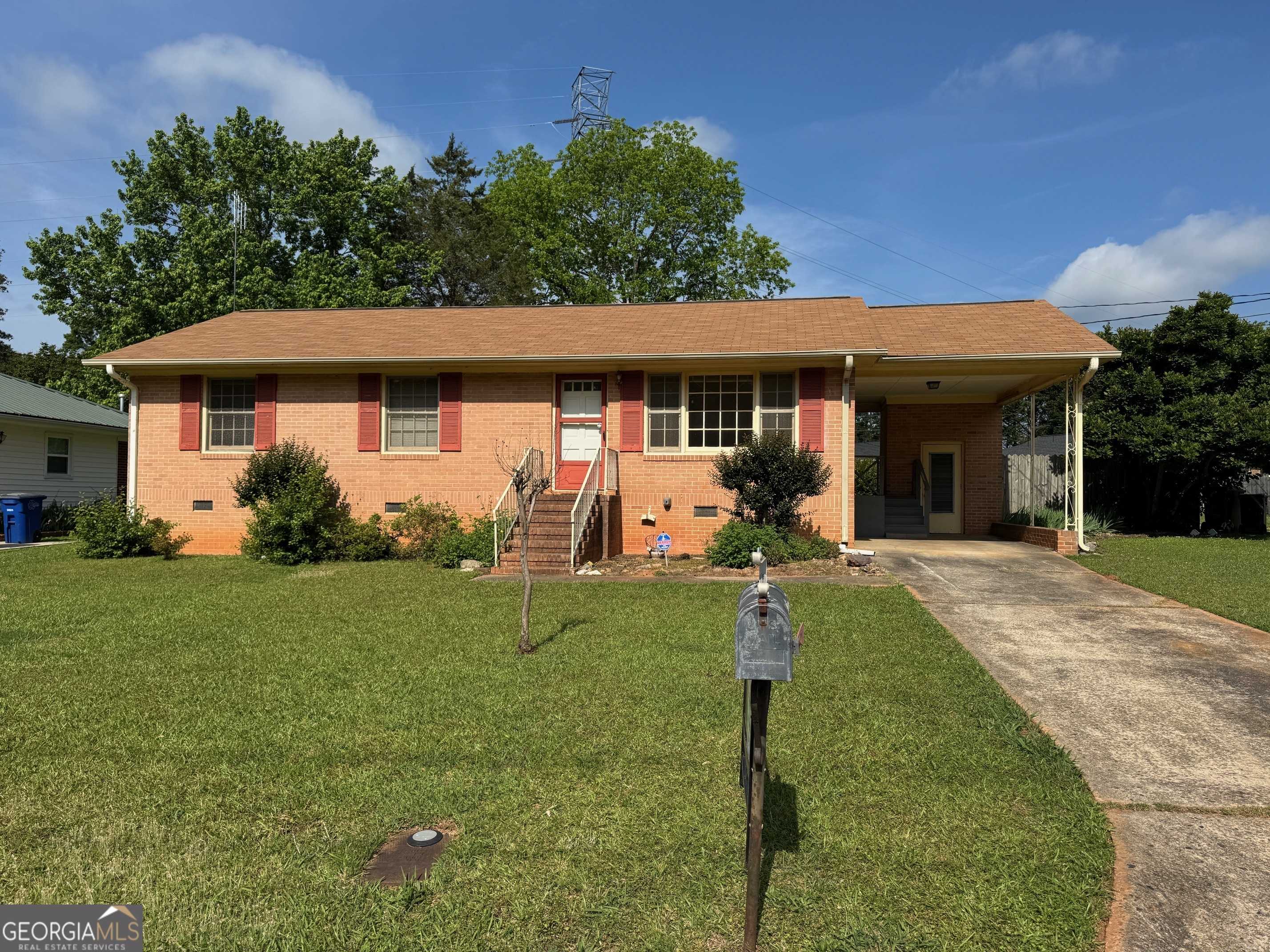 Griffin, GA 30223,413 Dora ST