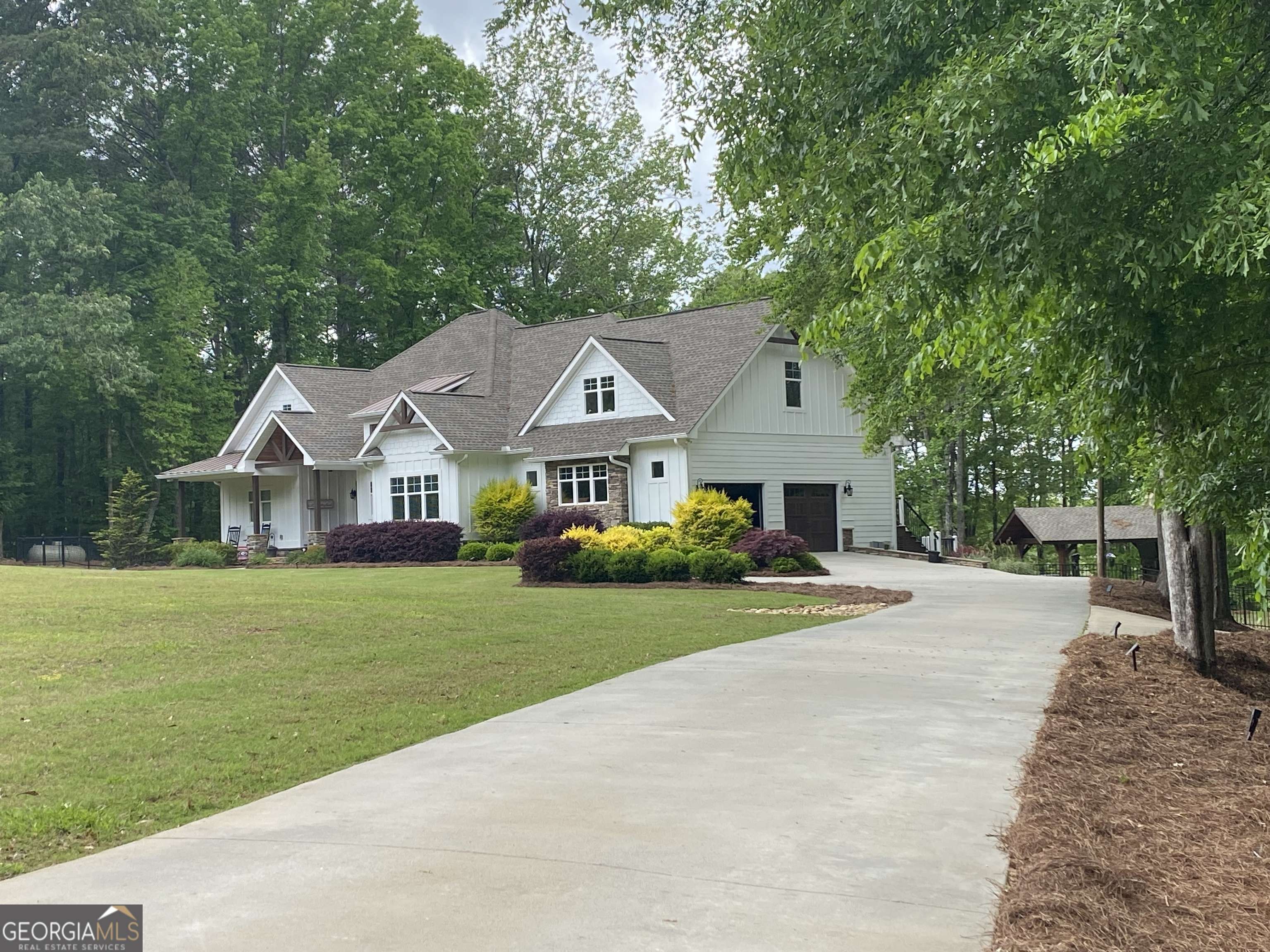 Griffin, GA 30223,93 Leianne DR