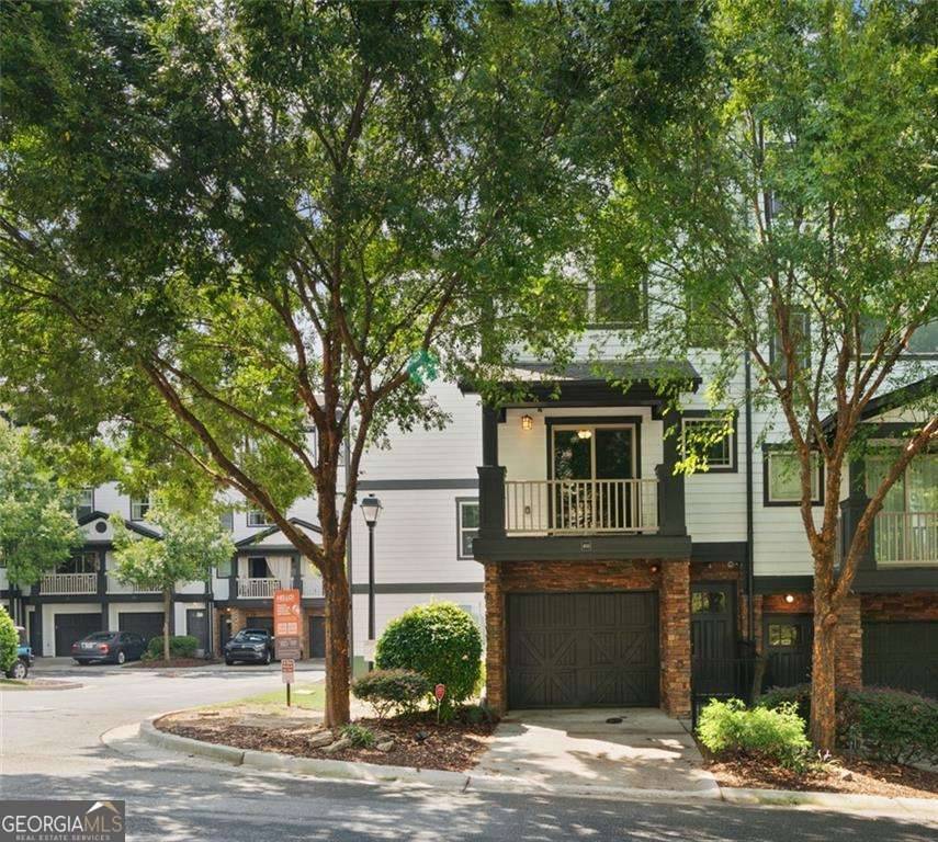 Atlanta, GA 30309,215 Semel DR NW #466