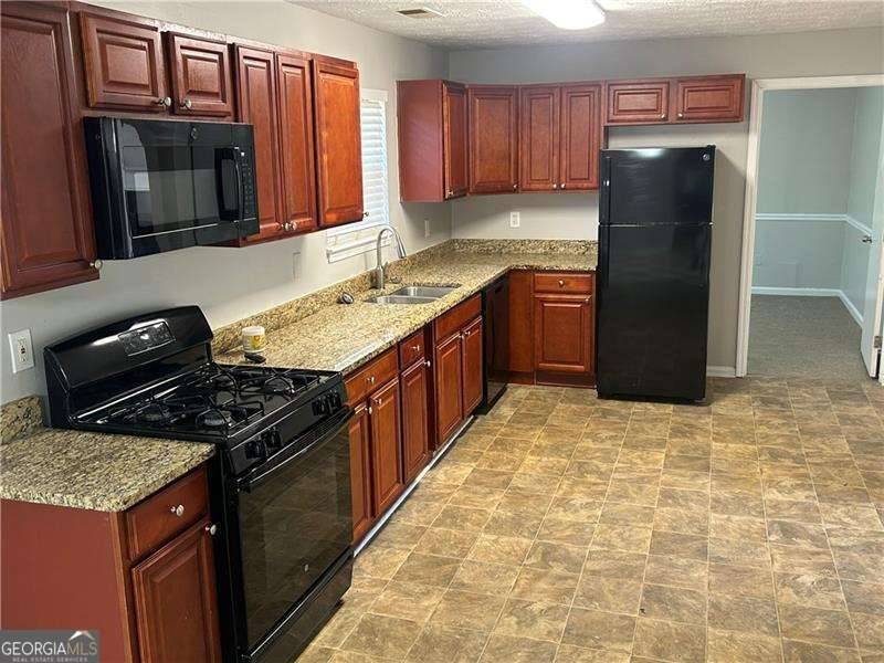 Lithonia, GA 30058,5554 Wellborn Creek DR