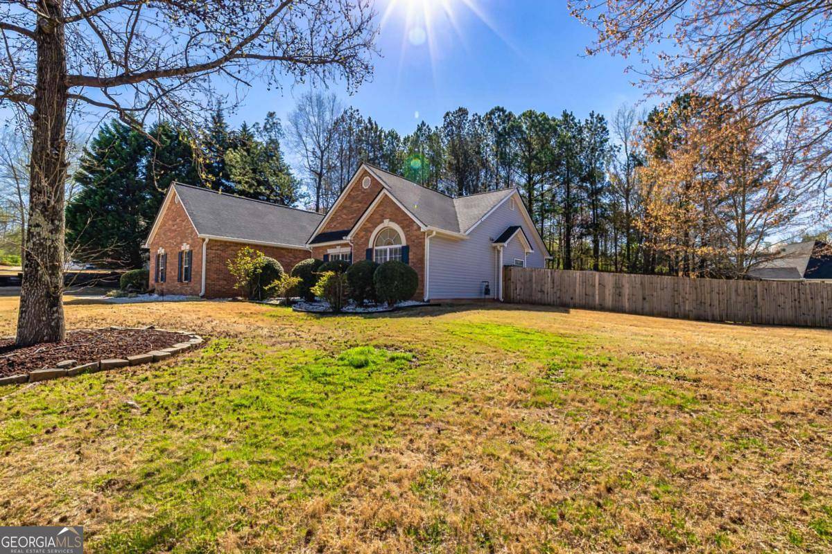 Ellenwood, GA 30294,409 Hunting Ridge WAY