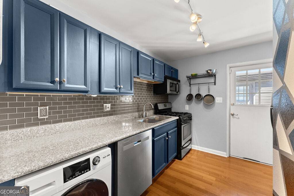 Atlanta, GA 30307,1355 Euclid AVE NE #21B