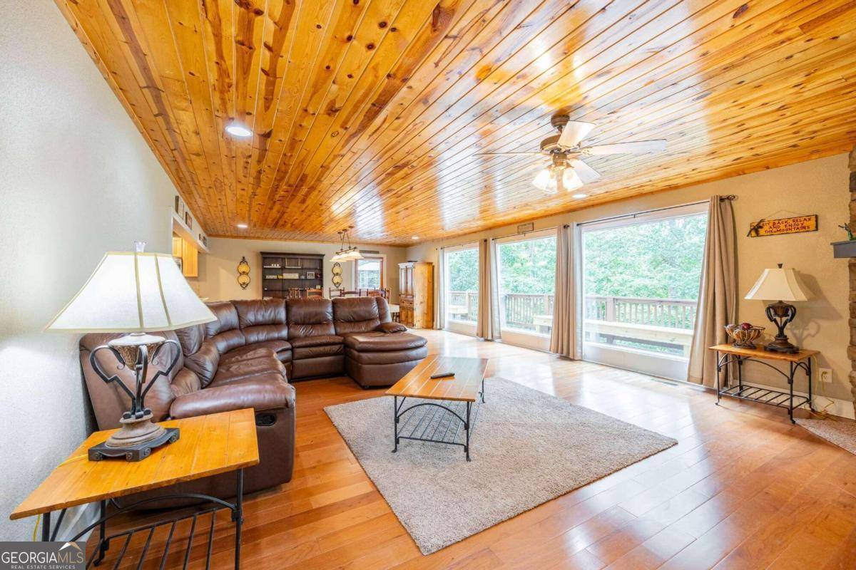 Helen, GA 30545,383 Wilfar Strasse